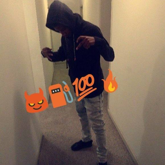 Meet your Posher, Kingtarrie - Picture 1 of 1